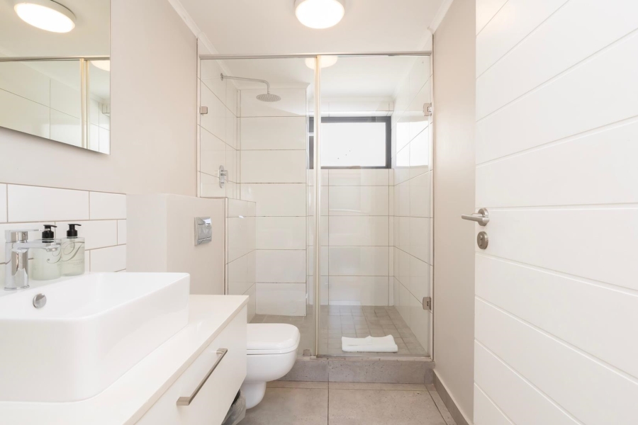 2 Bedroom Property for Sale in Woodstock Western Cape